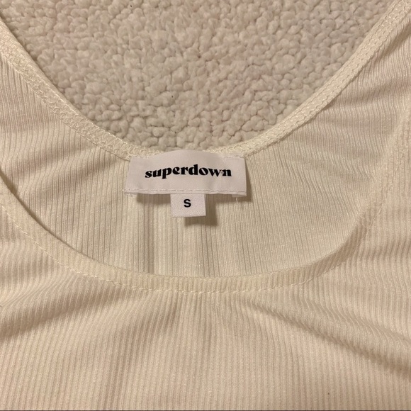 REVOLVE Superdown “Gwen” White Ribbed Crop Tank Top Side Ruching - Picture 9 of 13